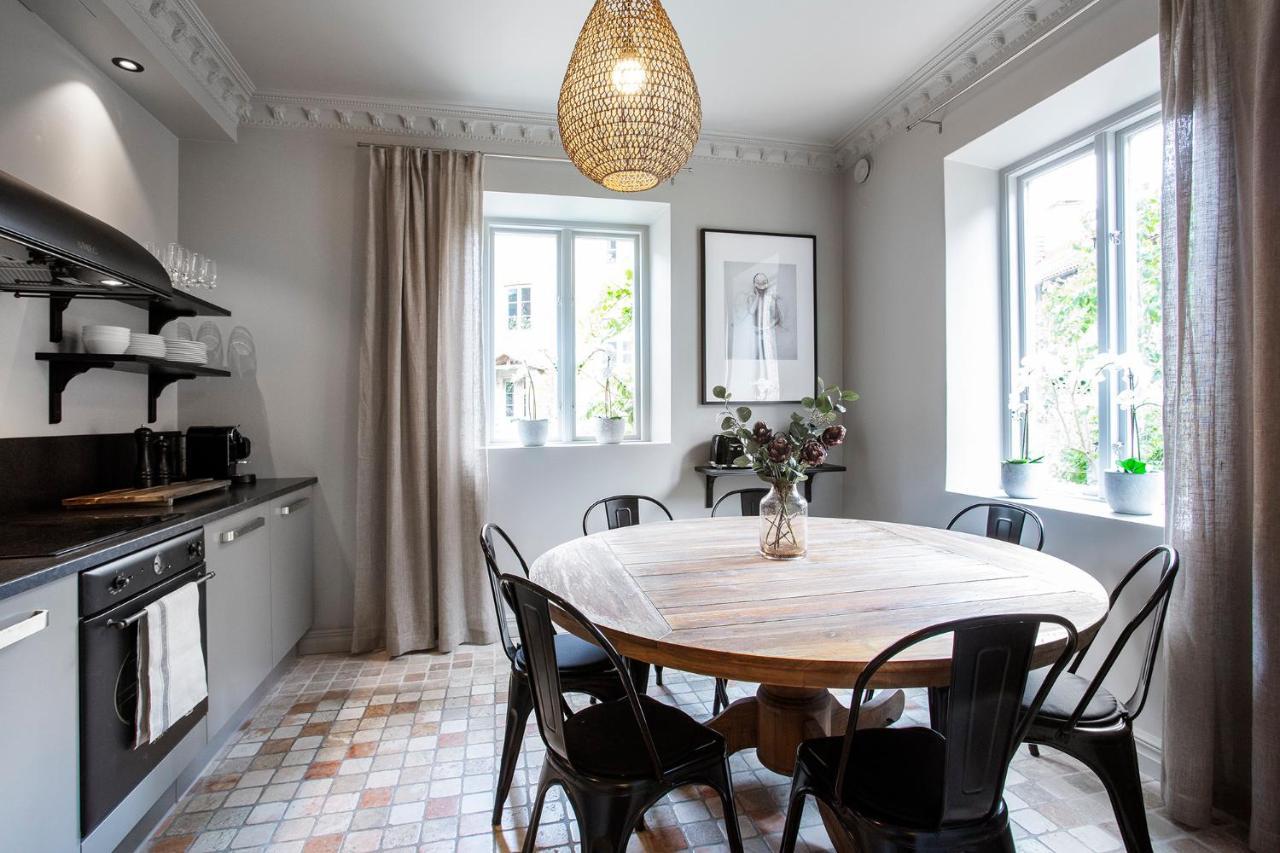 Wow, Foereningsgatan 9 Gotemburgo Exterior foto